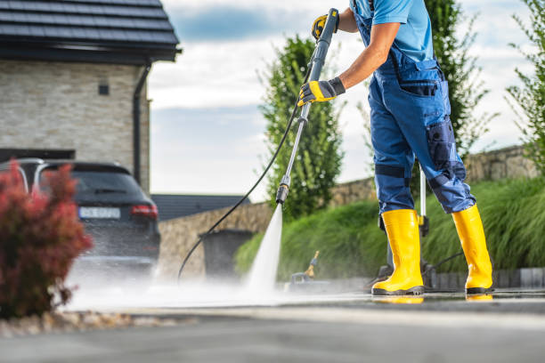 Best Sidewalk and Walkway Cleaning  in Munsey Park, NY